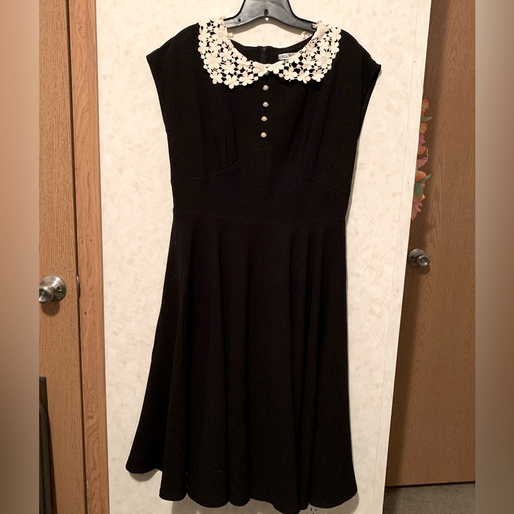 Hell Bunny lace peter pan collar dress